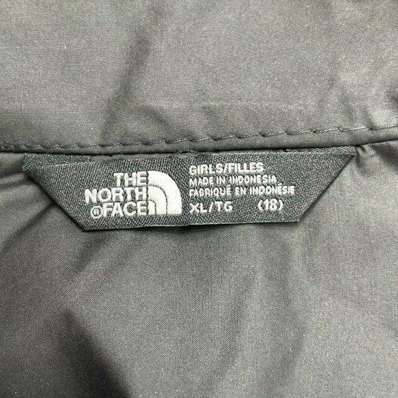 The North Face Thermoball Eco Girls Jacket - Picture 6 of 9